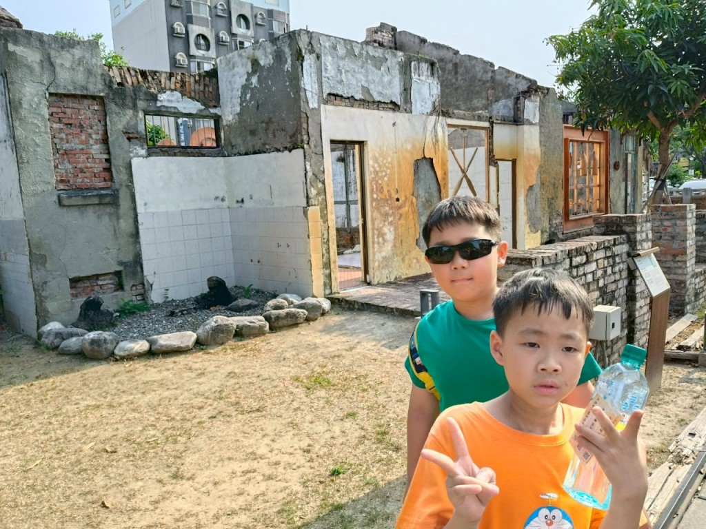 相片album_680f28117fc53.jpg圖示