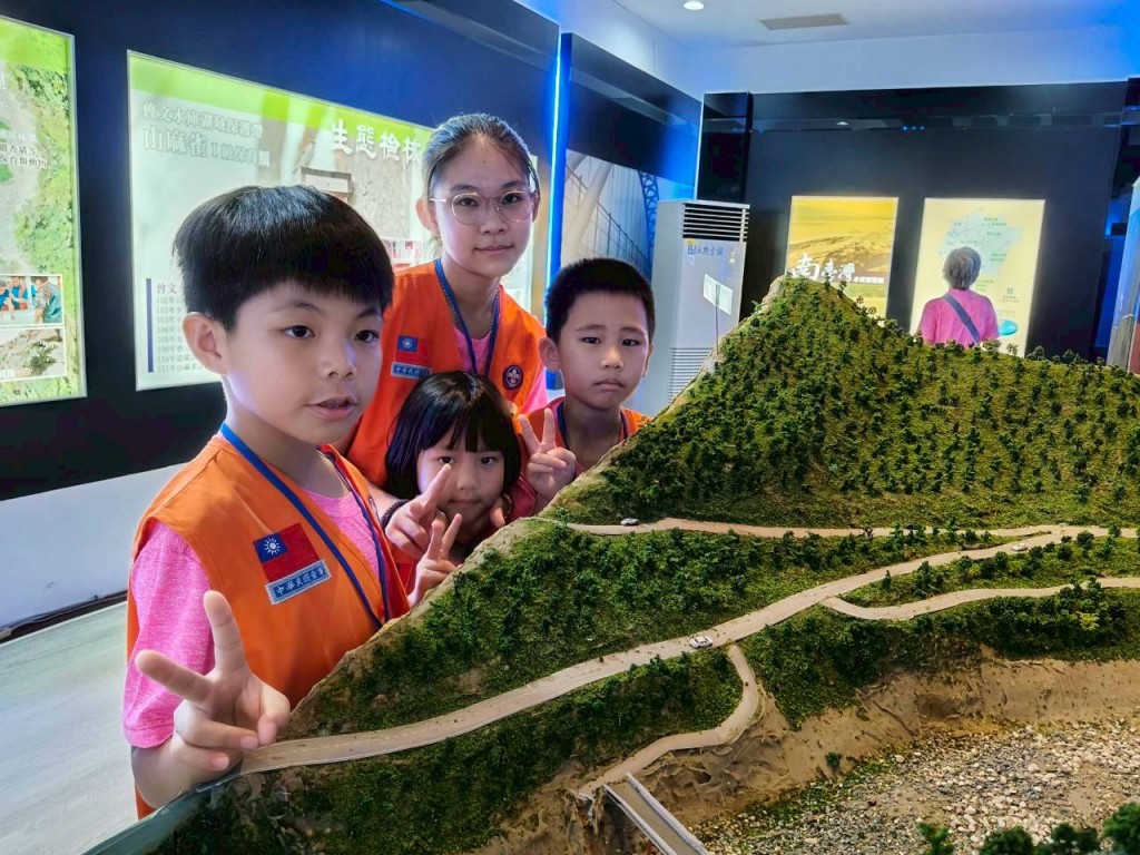 相片album_6912ad9609851.jpg圖示