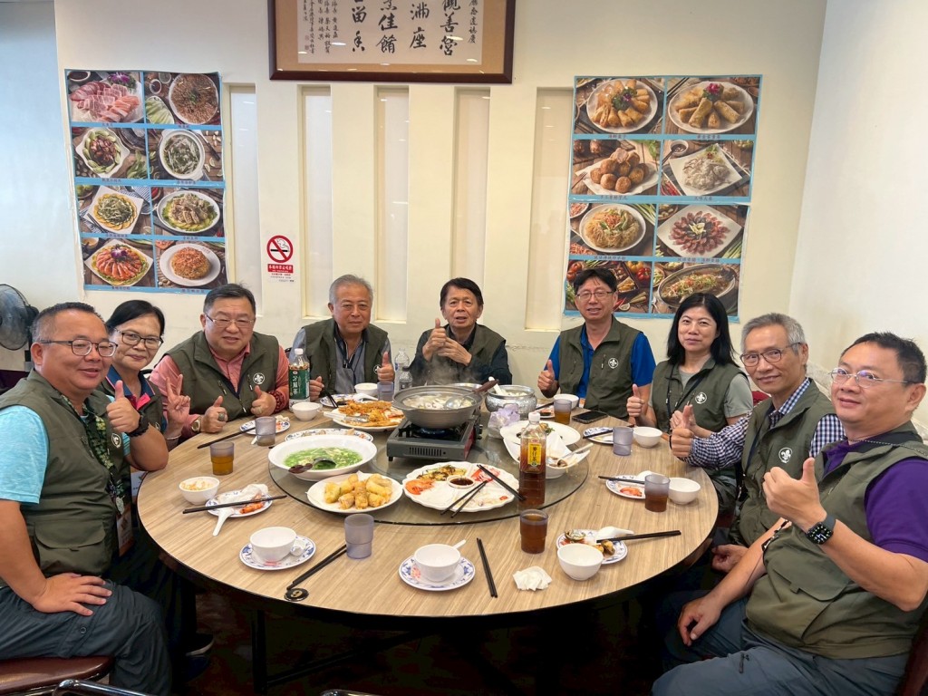 相片album_692534126db77.jpg圖示