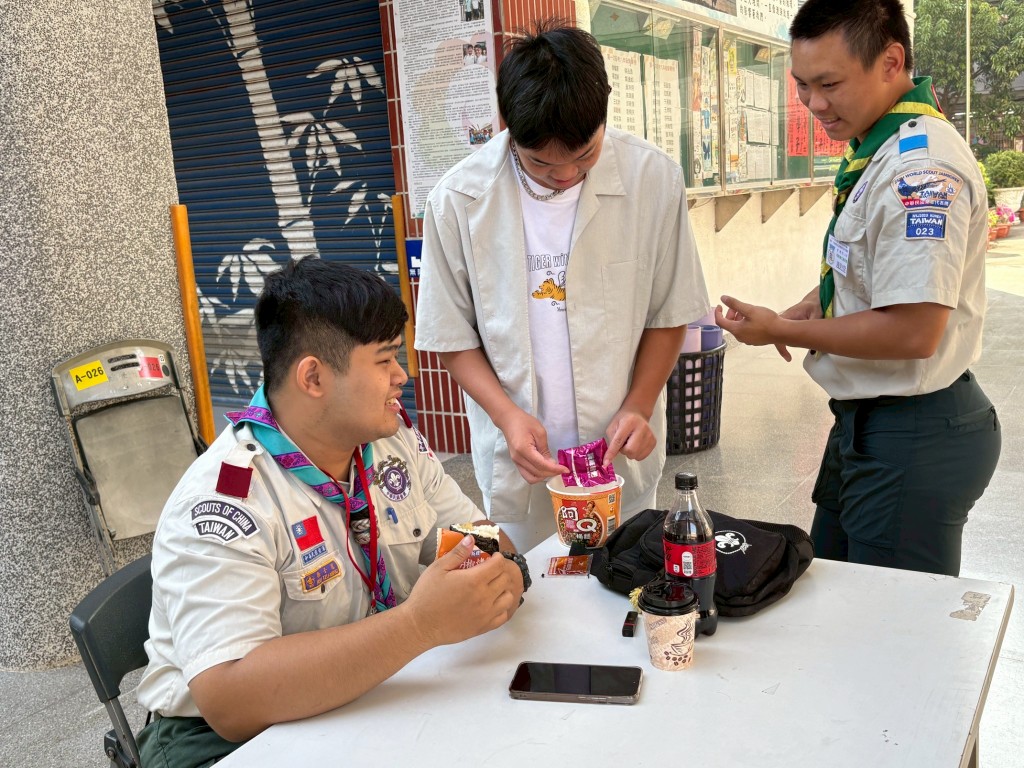 相片album_693780bcedf44.jpg圖示