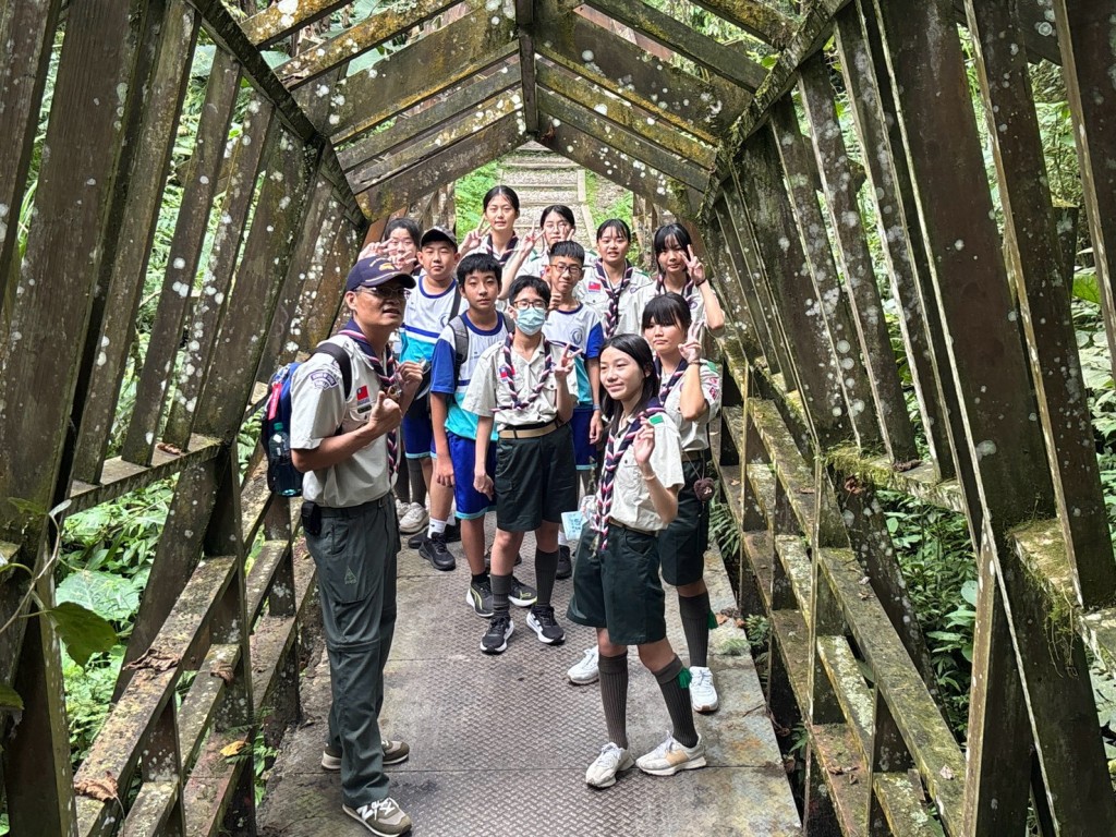 相片album_6ab0d5f653bda.jpg圖示