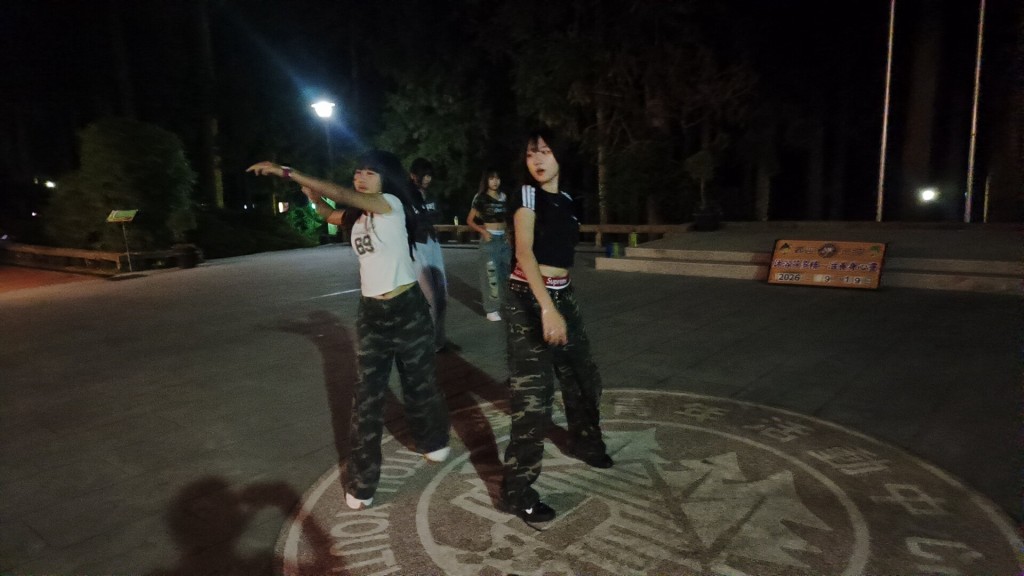 相片album_6ab23f3bddb40.jpg圖示